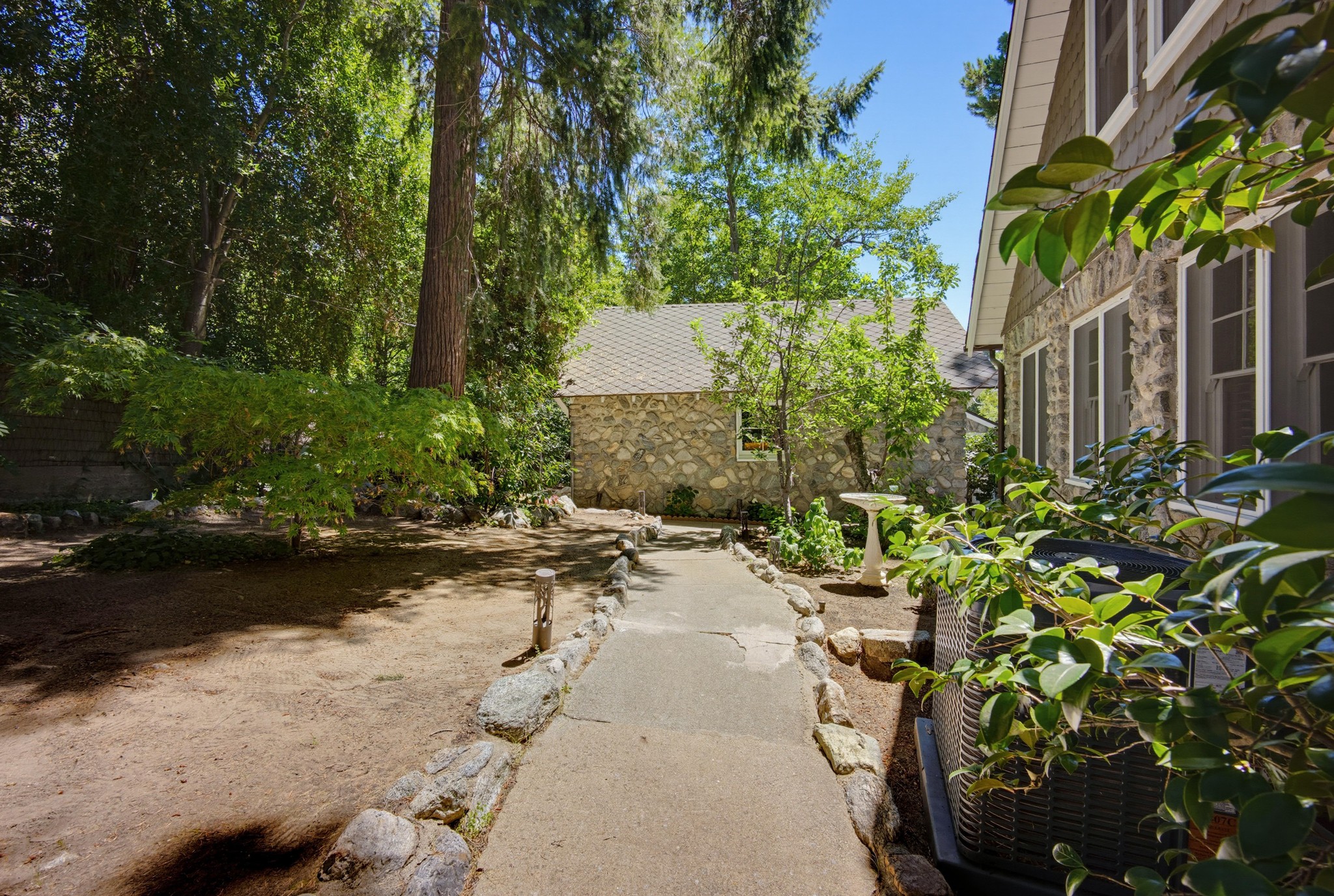 Virtual tour photo 6 of 67 for 28 Bear Dr
