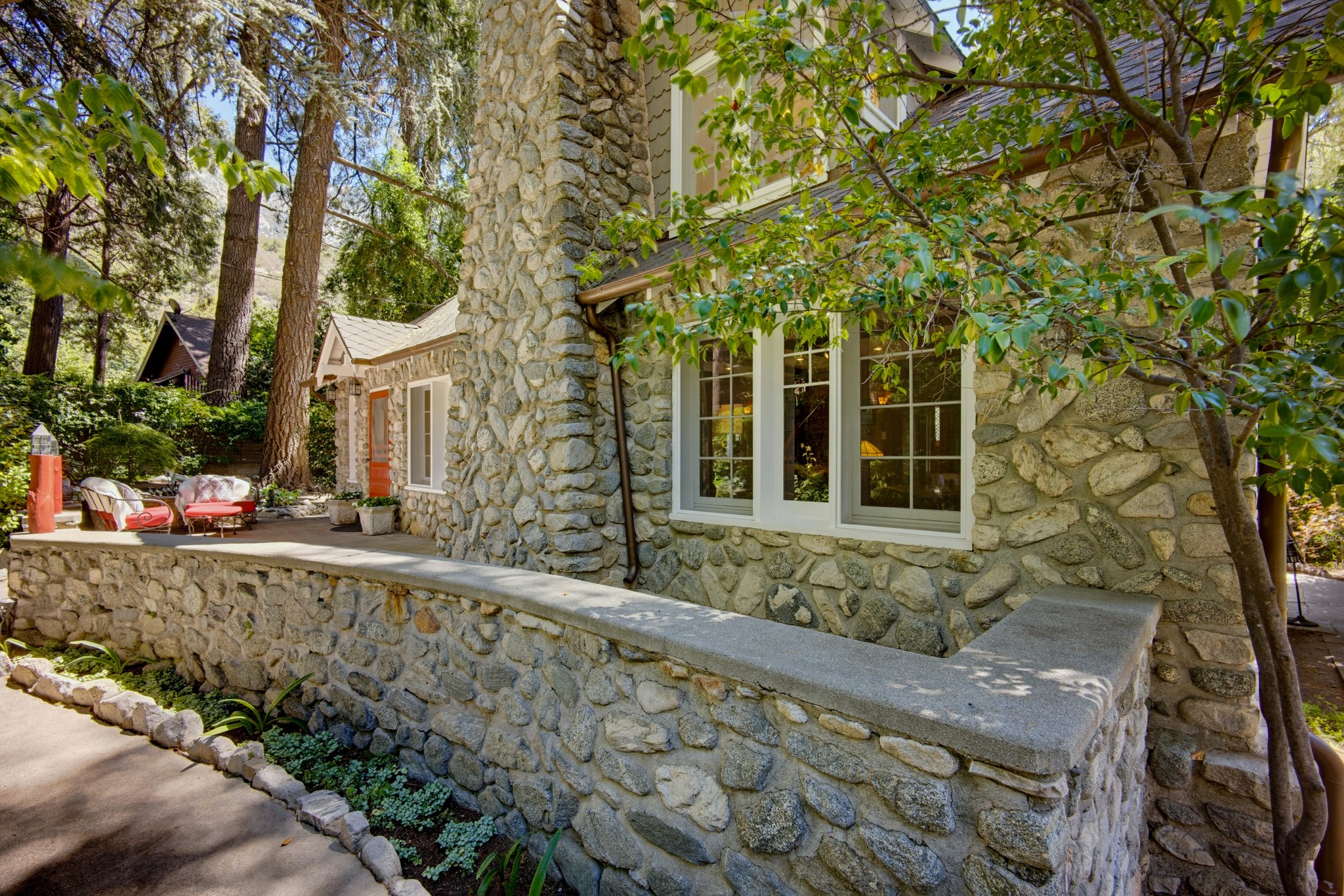 Virtual tour photo 11 of 67 for 28 Bear Dr