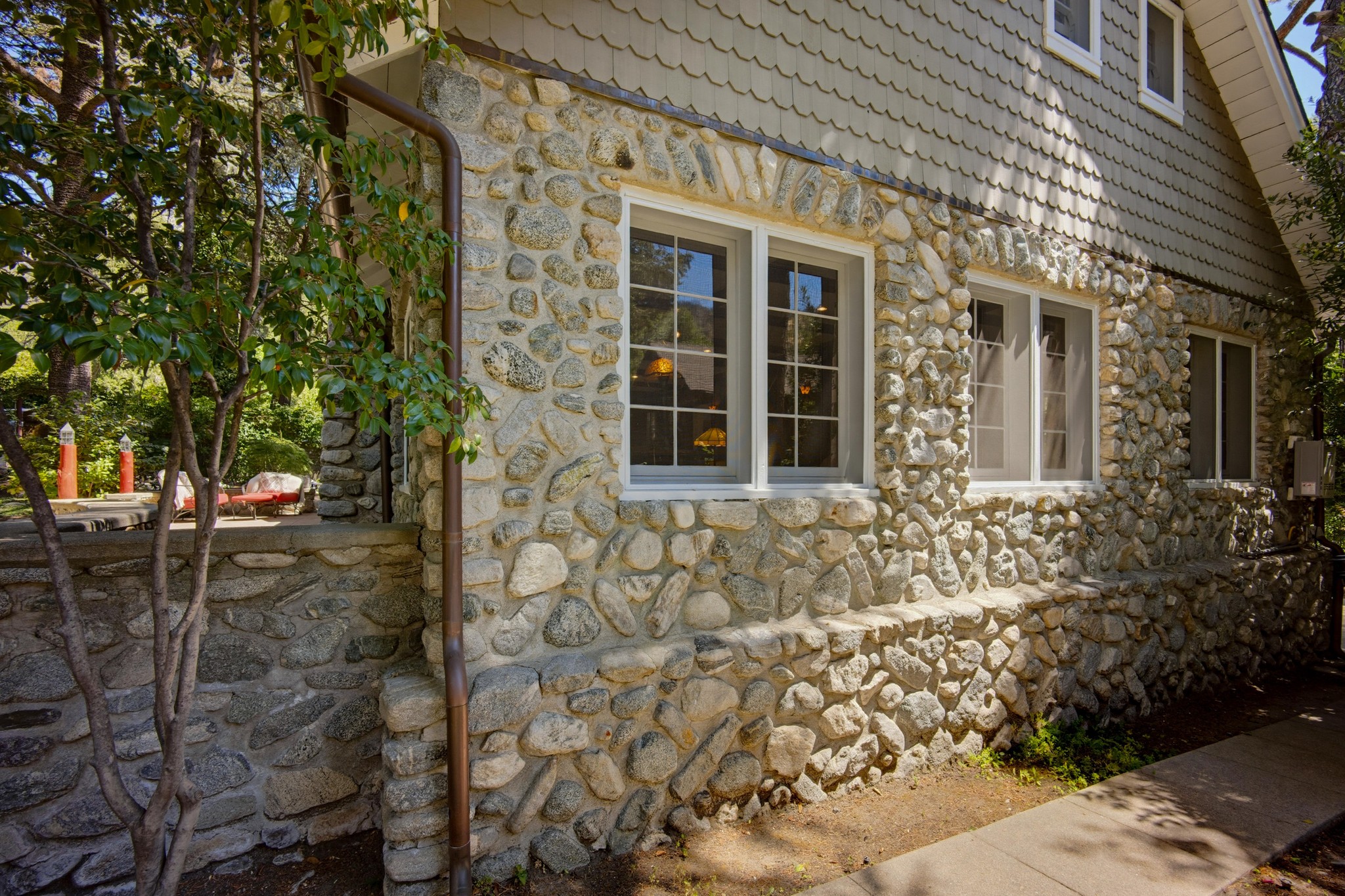 Virtual tour photo 12 of 67 for 28 Bear Dr