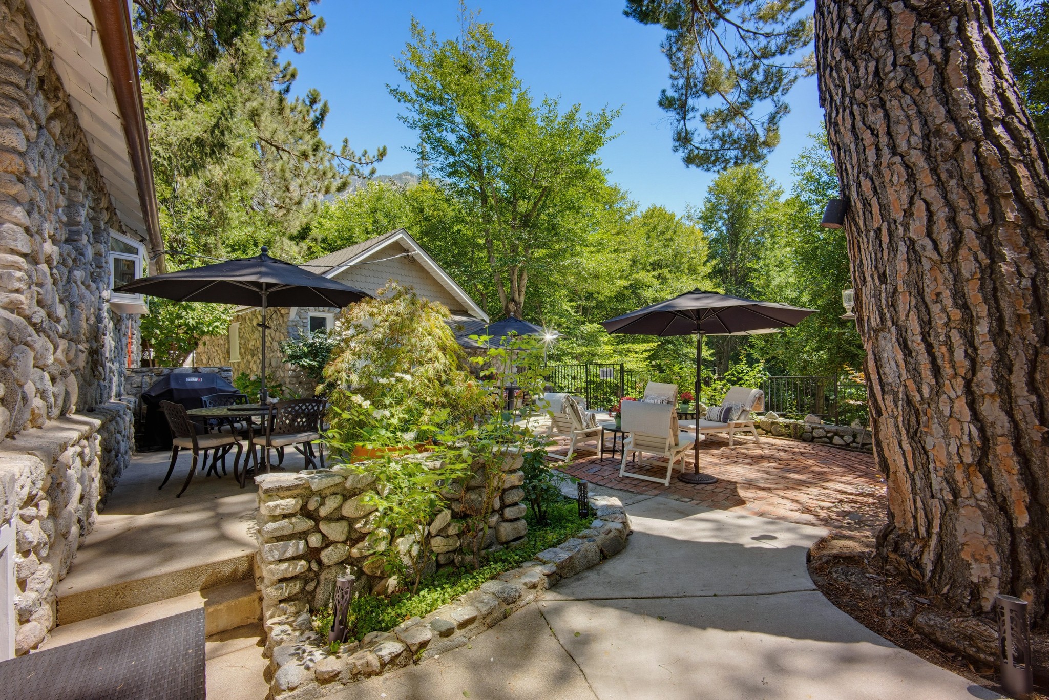 Virtual tour photo 13 of 67 for 28 Bear Dr
