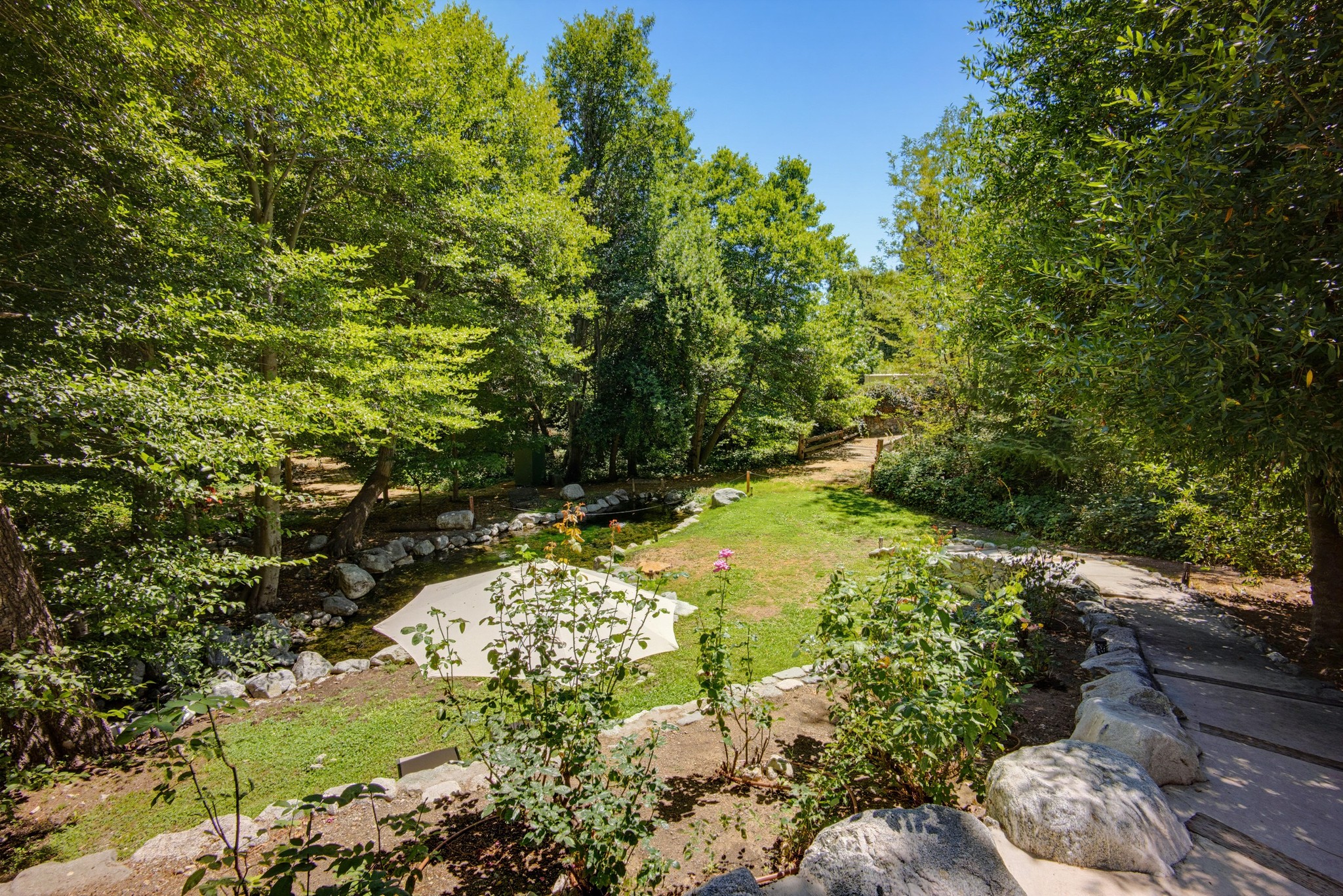 Virtual tour photo 20 of 67 for 28 Bear Dr