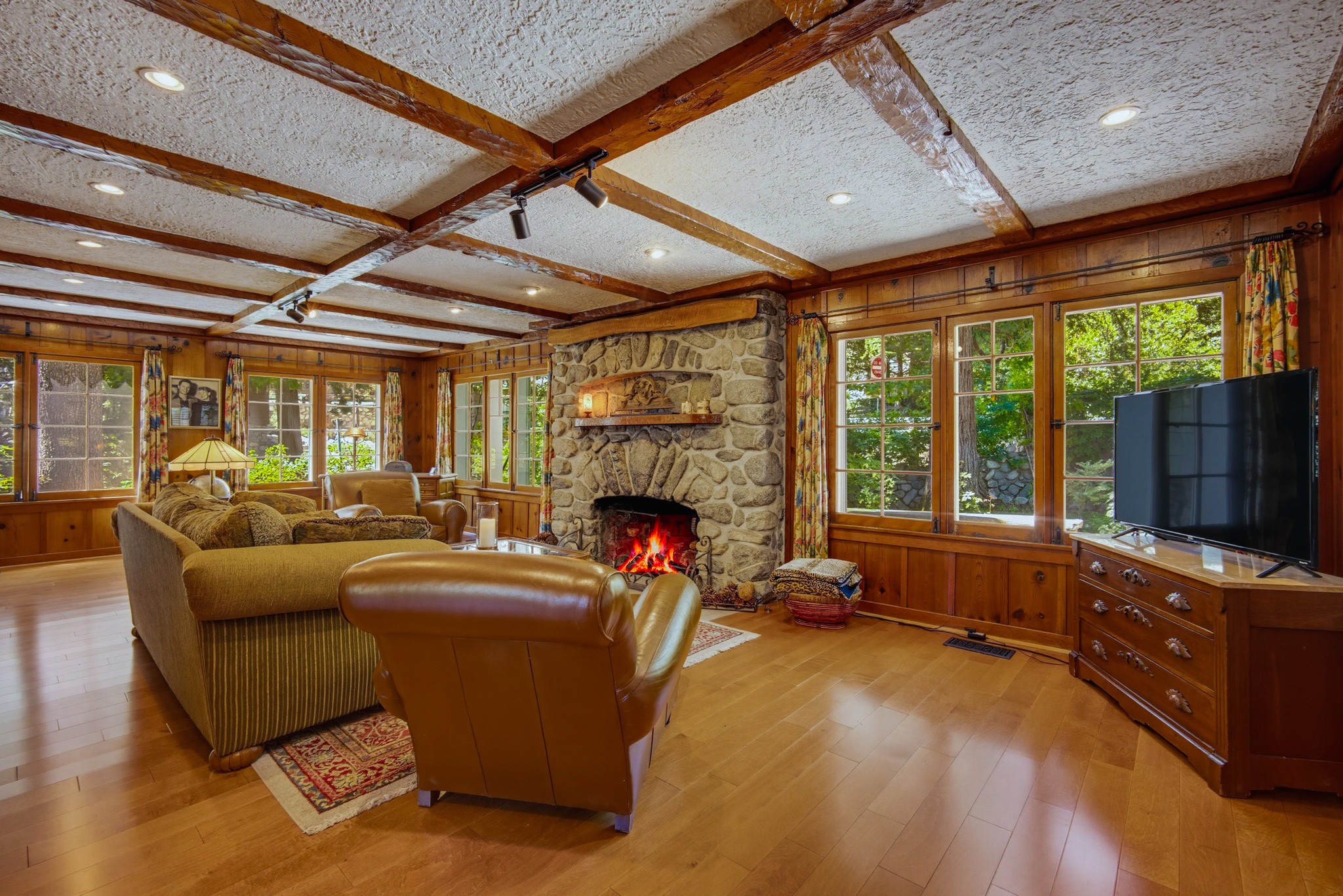 Virtual tour photo 43 of 67 for 28 Bear Dr