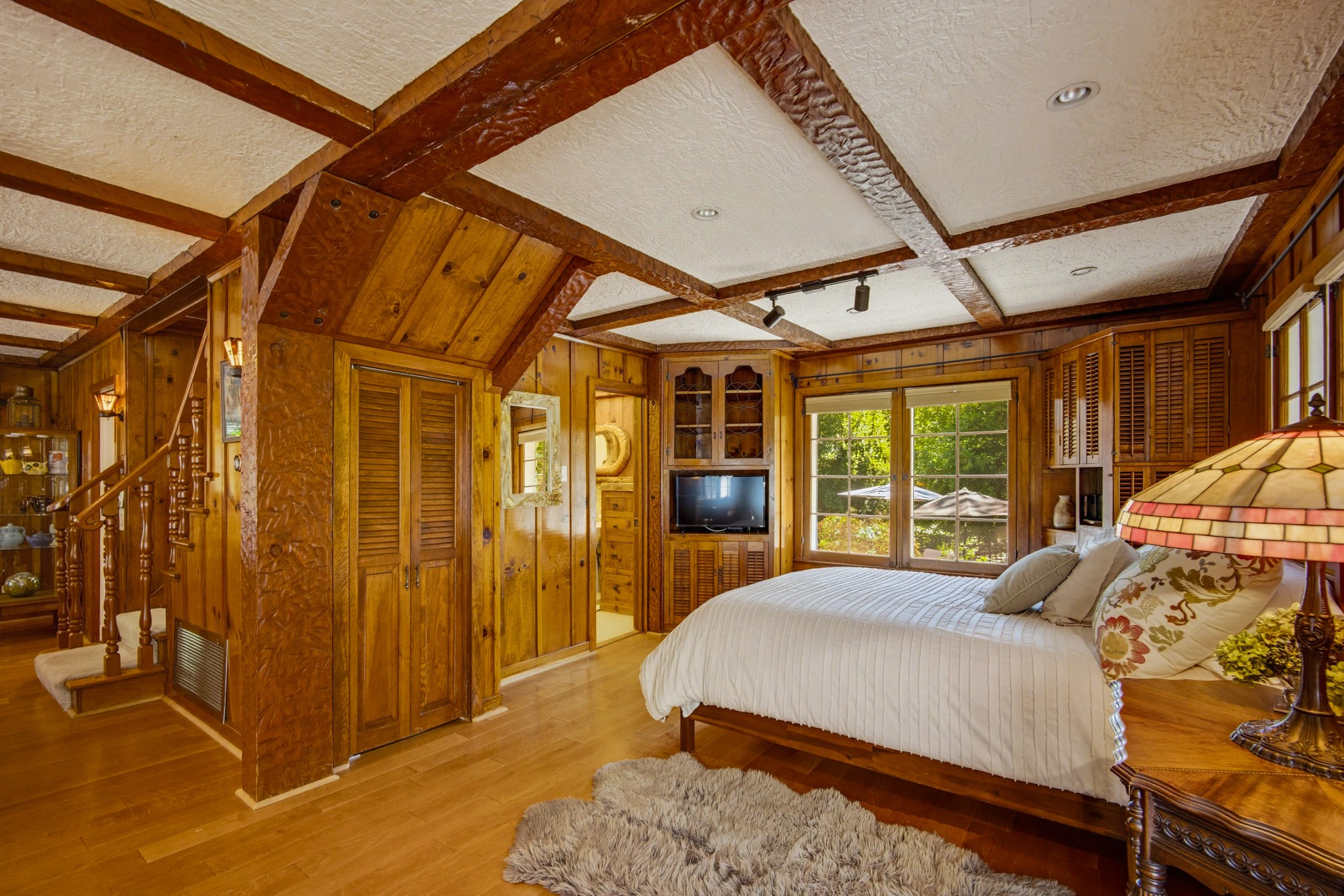 Virtual tour photo 49 of 67 for 28 Bear Dr