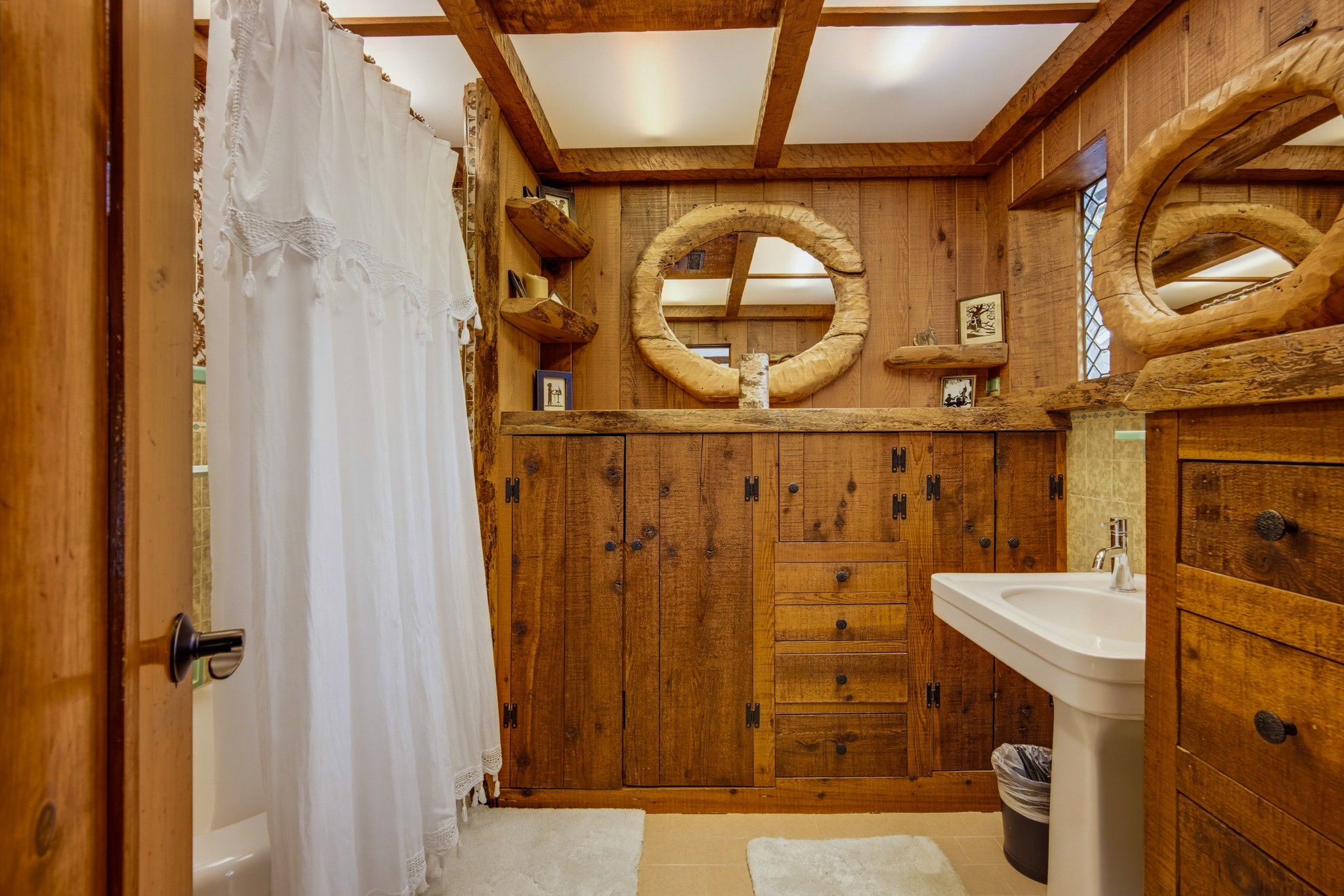 Virtual tour photo 51 of 67 for 28 Bear Dr
