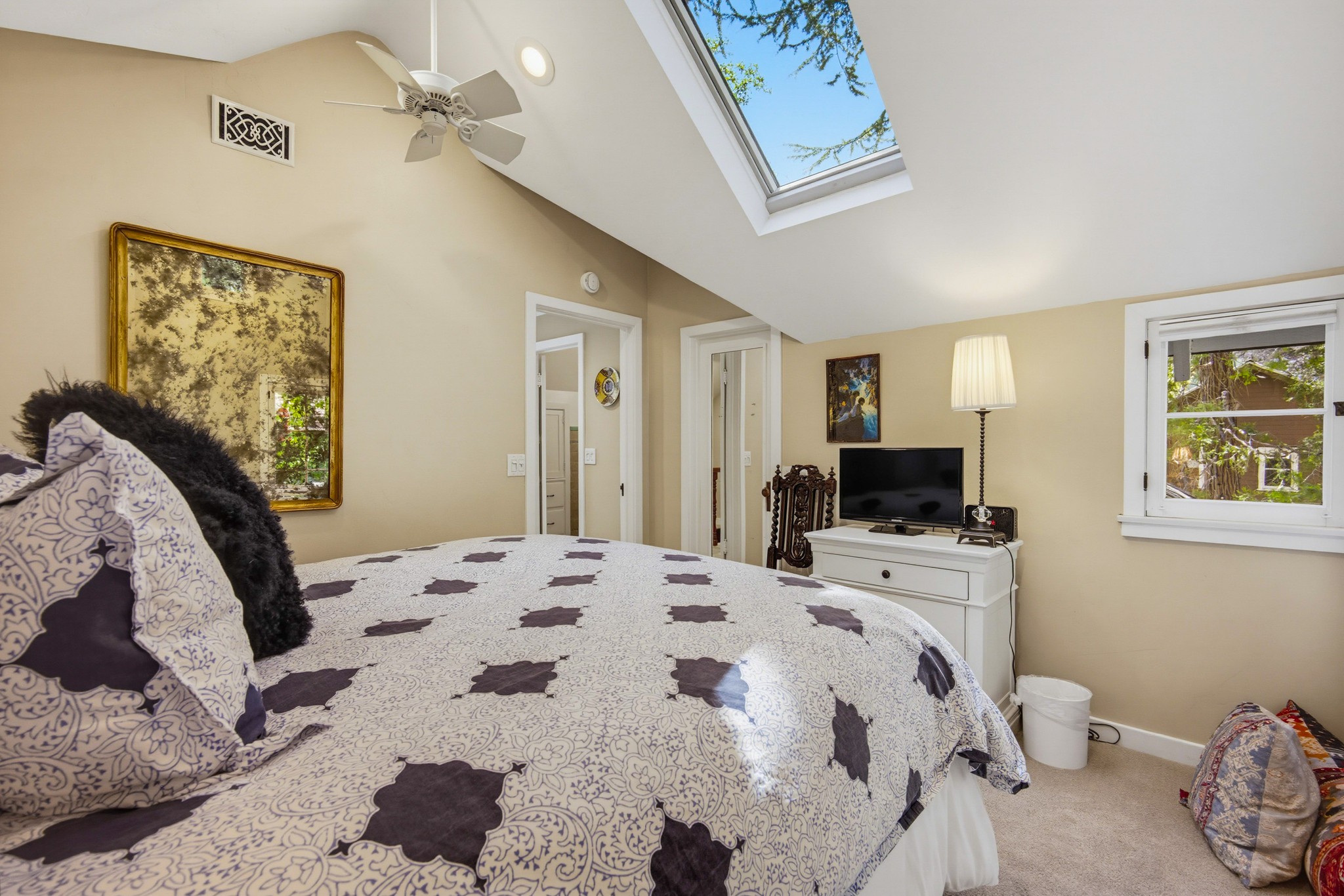 Virtual tour photo 59 of 67 for 28 Bear Dr