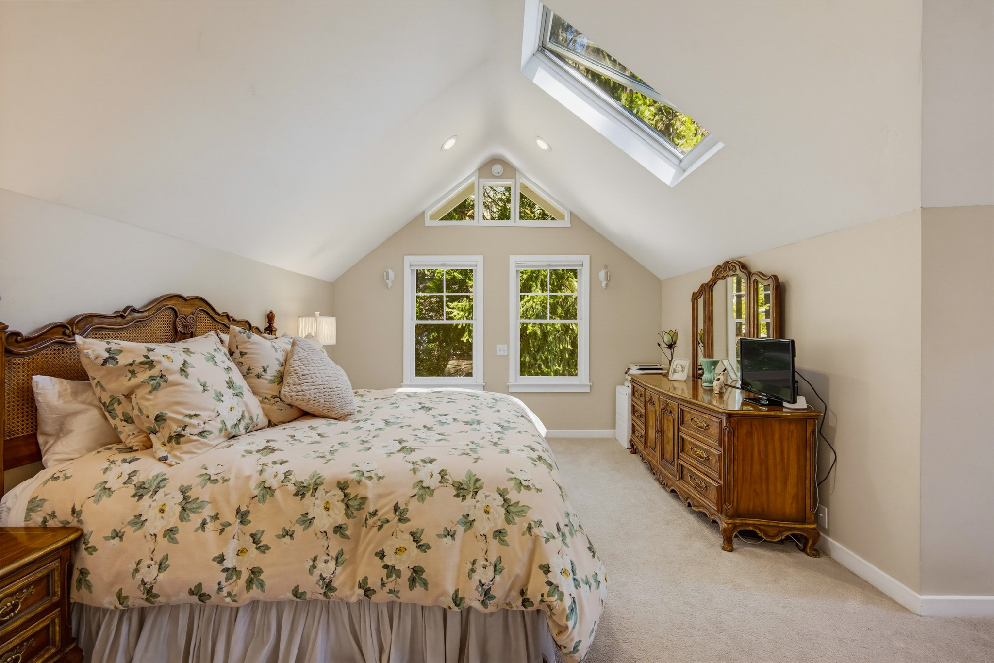 Virtual tour photo 60 of 67 for 28 Bear Dr