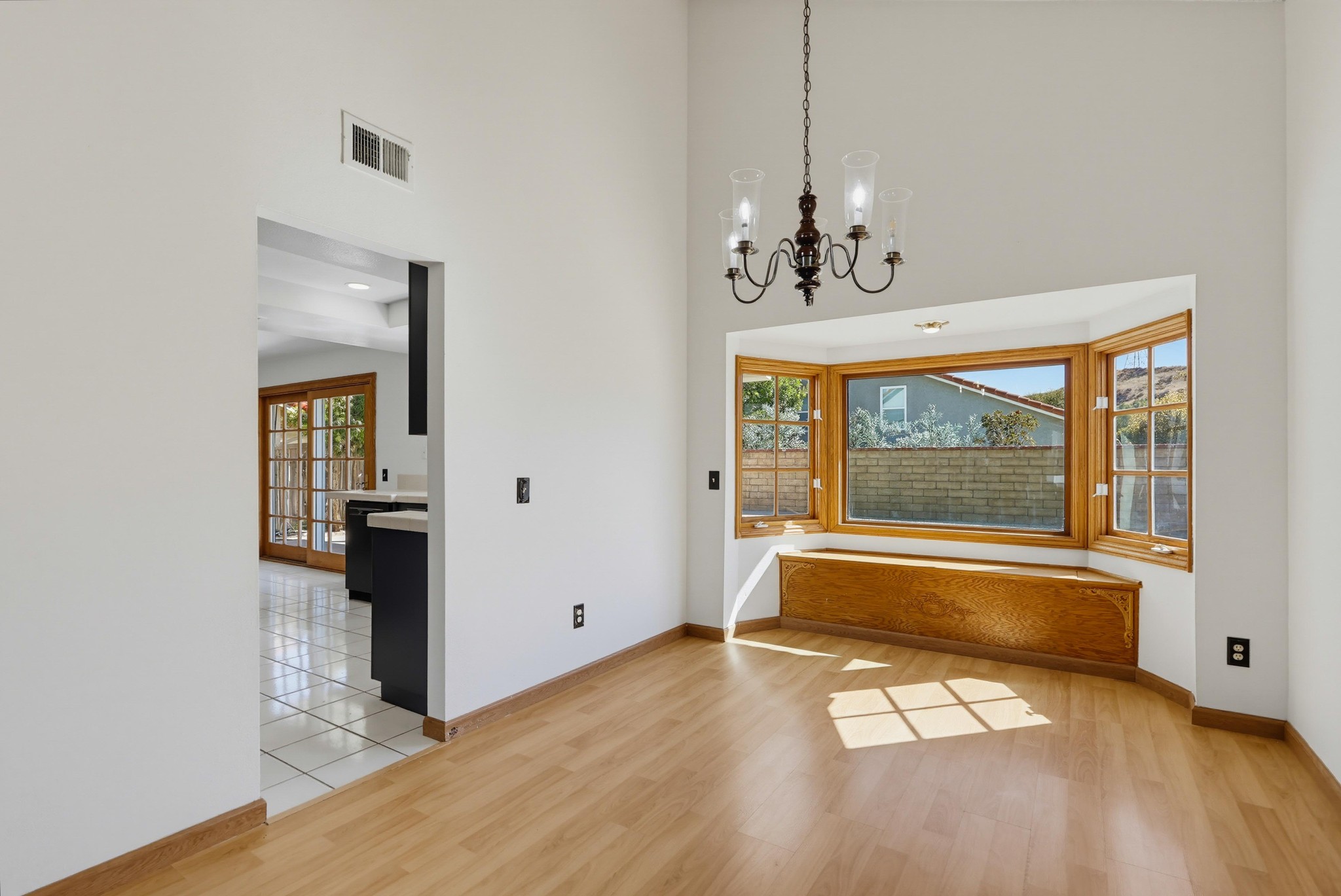 Virtual tour photo 12 of 70 for 28006 Sturbridge Dr