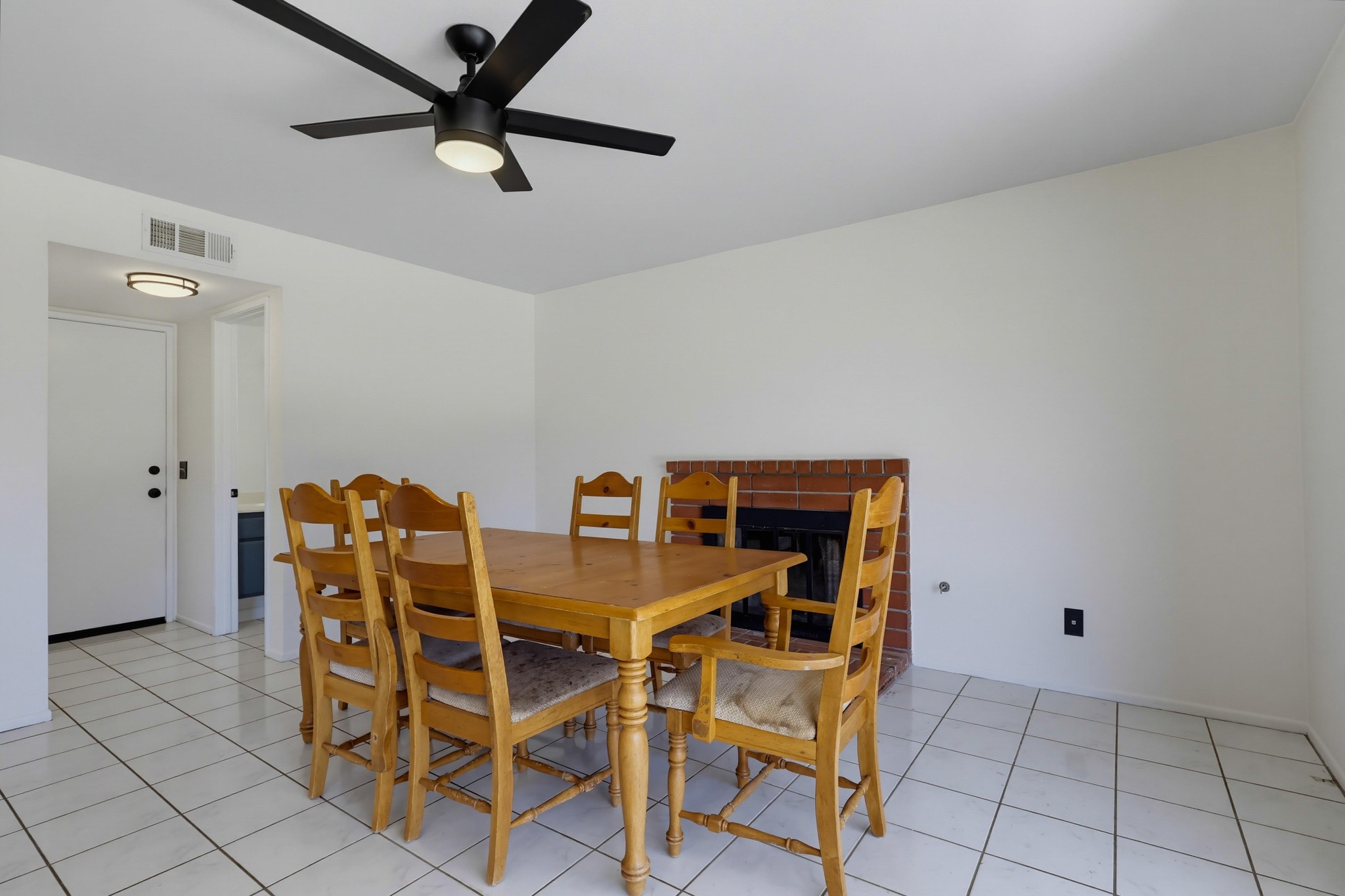 Virtual tour photo 20 of 70 for 28006 Sturbridge Dr