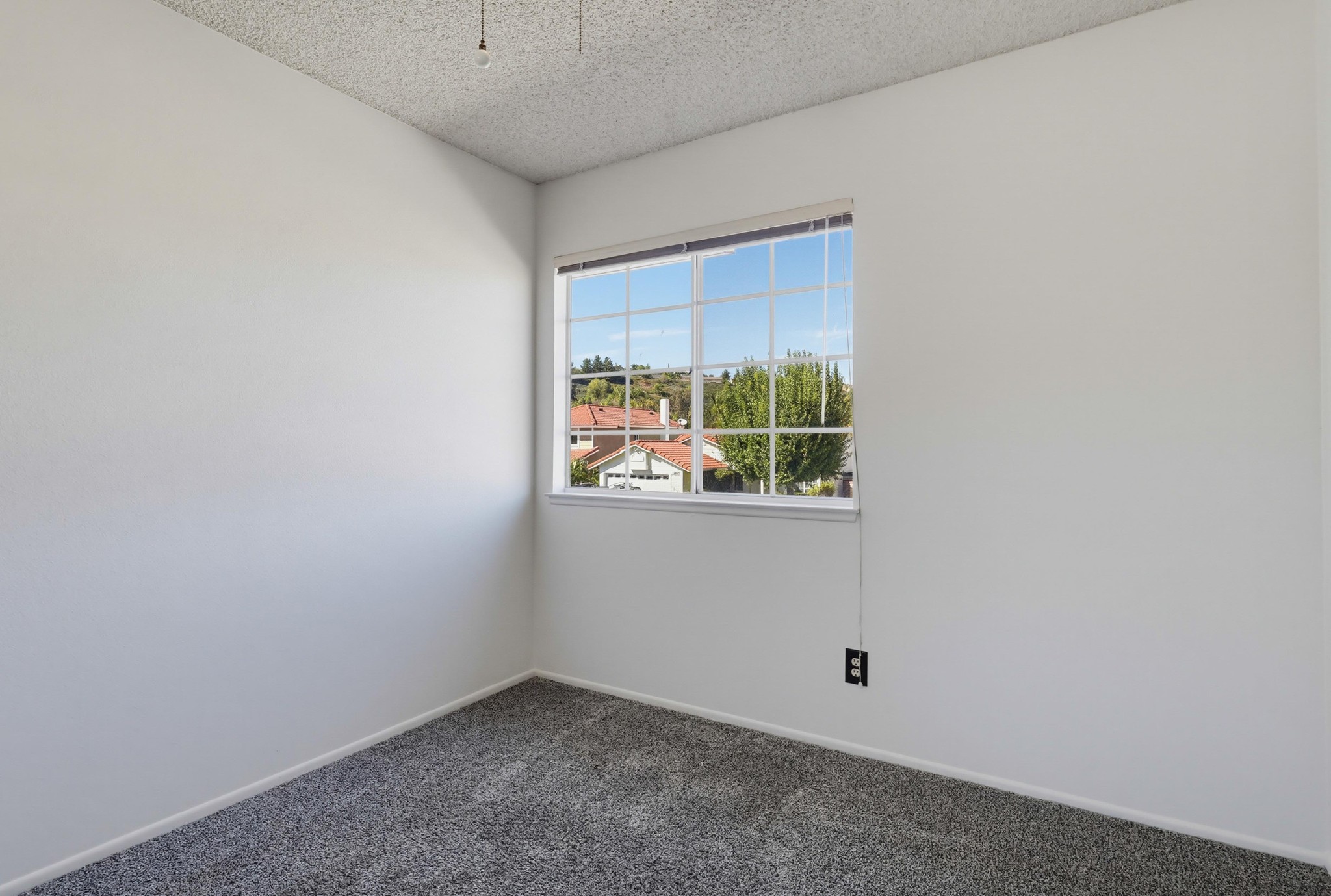 Virtual tour photo 39 of 70 for 28006 Sturbridge Dr