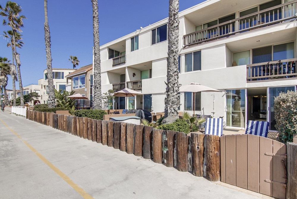 Virtual tour photo 1 of 72 for 2801 Ocean Front Walk Unit A & B