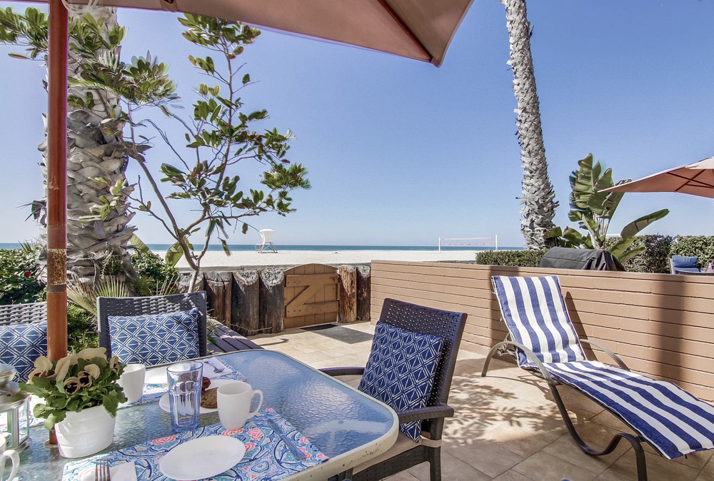 Virtual tour photo 8 of 72 for 2801 Ocean Front Walk Unit A & B
