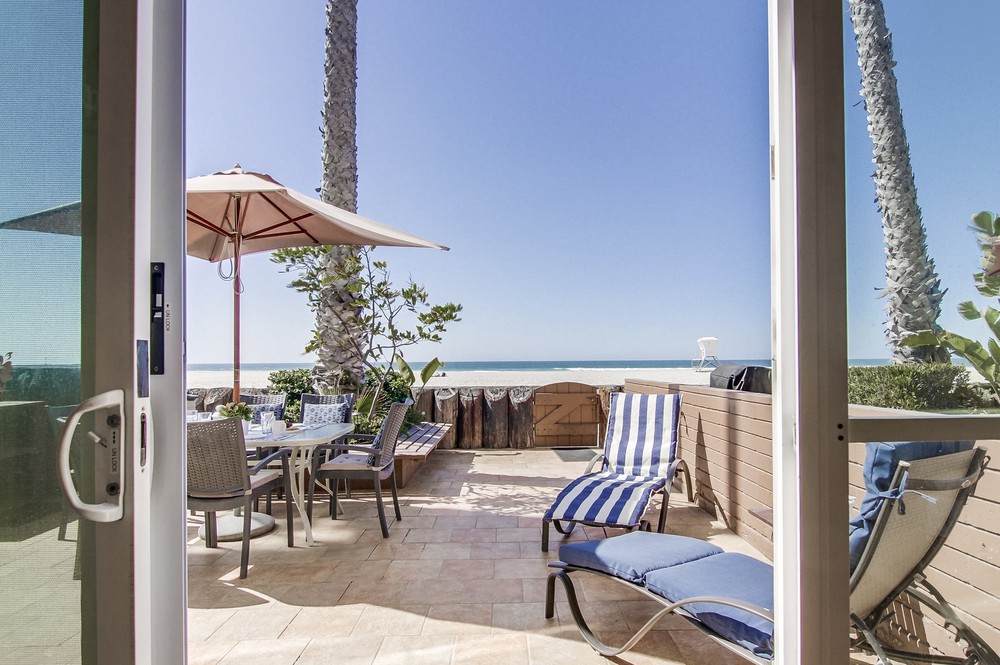 Virtual tour photo 13 of 72 for 2801 Ocean Front Walk Unit A & B