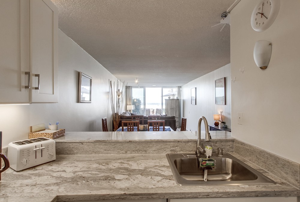 Virtual tour photo 34 of 72 for 2801 Ocean Front Walk Unit A & B