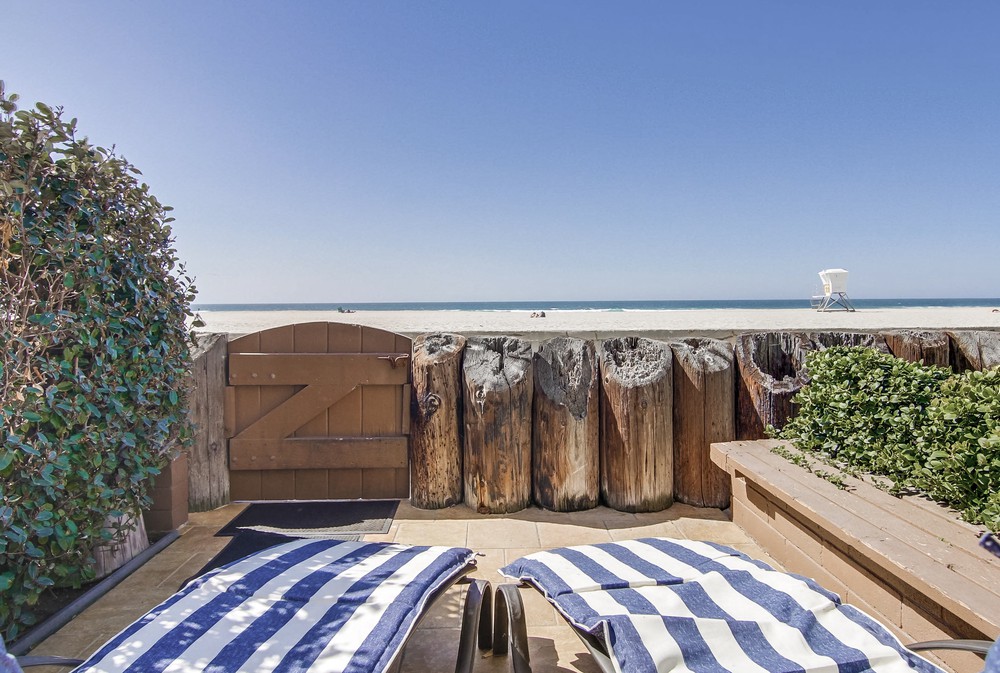 Virtual tour photo 55 of 72 for 2801 Ocean Front Walk Unit A & B