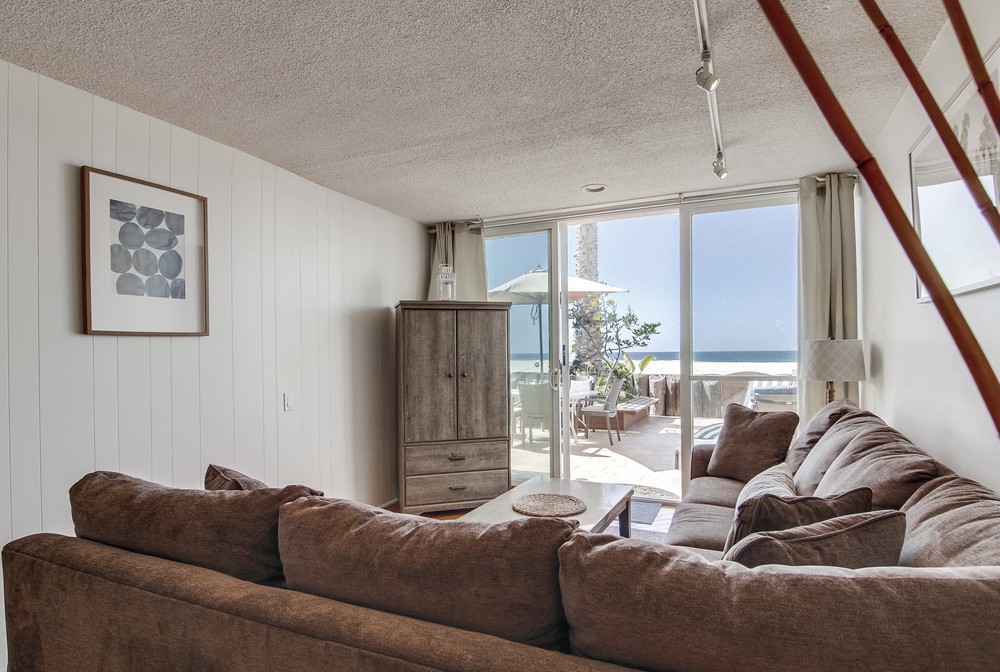 Virtual tour photo 68 of 72 for 2801 Ocean Front Walk Unit A & B
