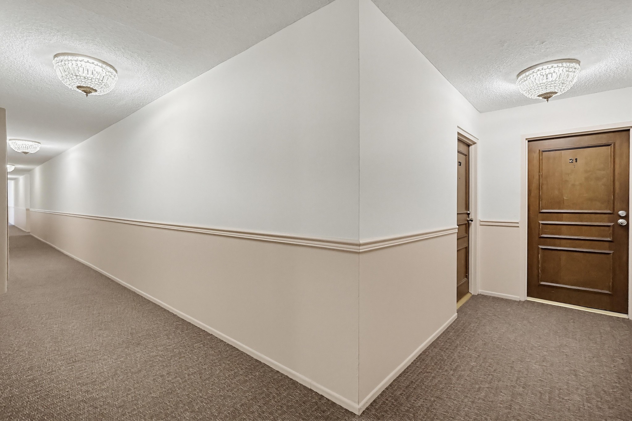 Virtual tour photo 11 of 46 for 2805 E 3rd St