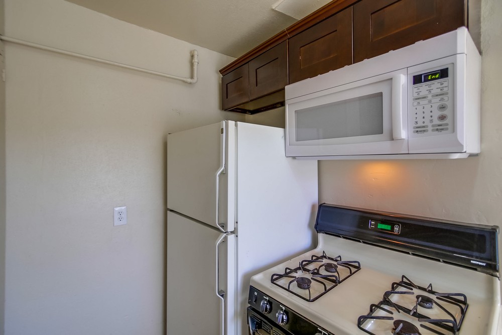 Virtual tour photo 18 of 56 for 2809 Clay Ave