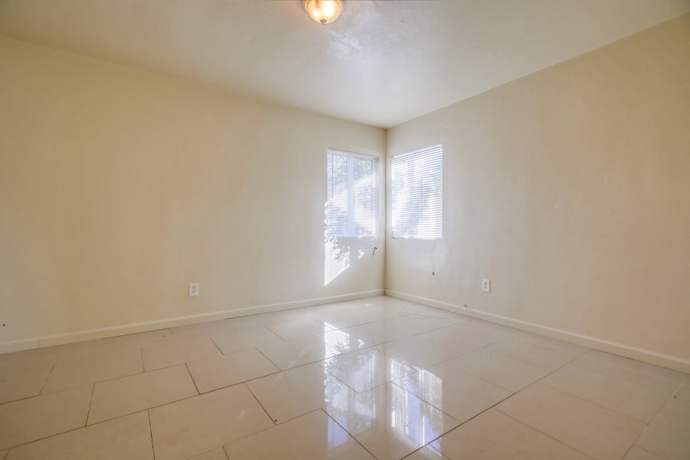 Virtual tour photo 20 of 56 for 2809 Clay Ave