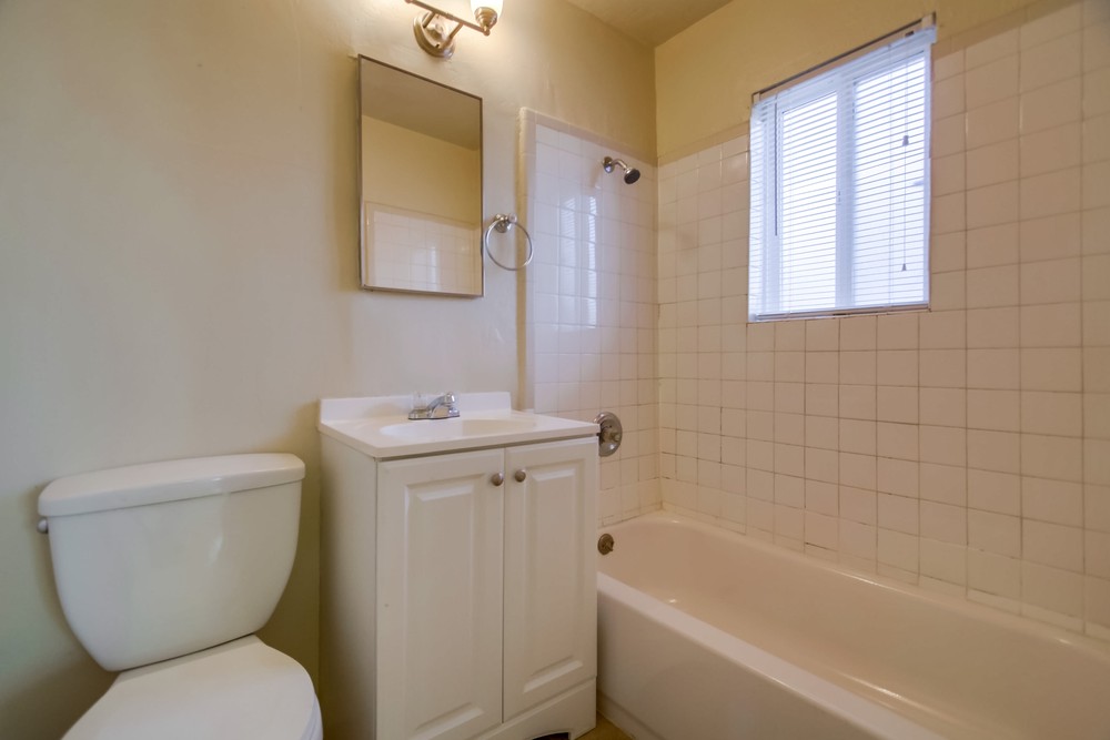 Virtual tour photo 24 of 56 for 2809 Clay Ave