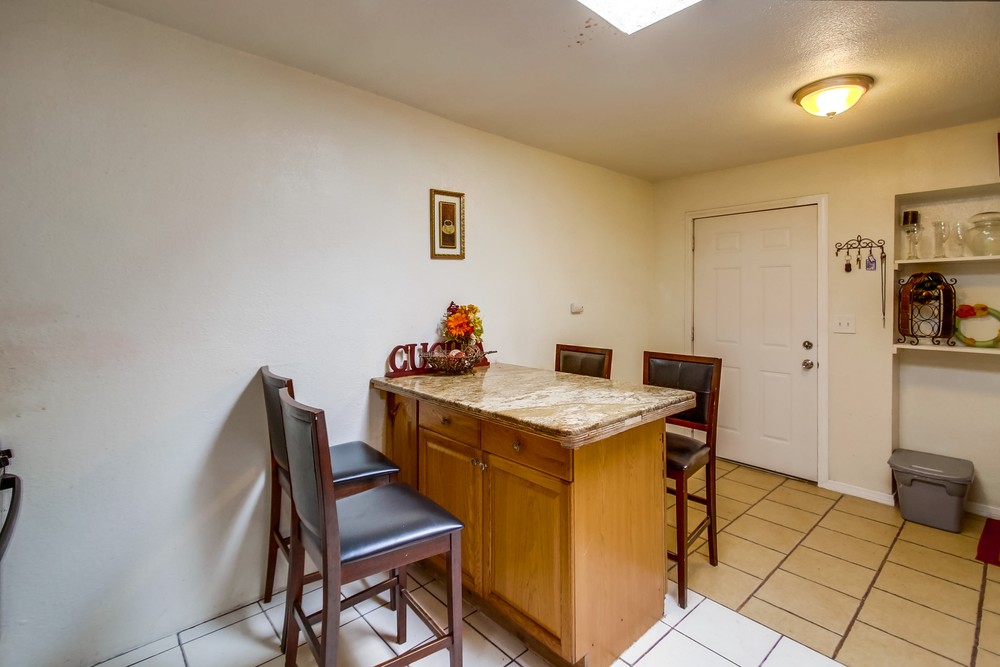 Virtual tour photo 30 of 56 for 2809 Clay Ave