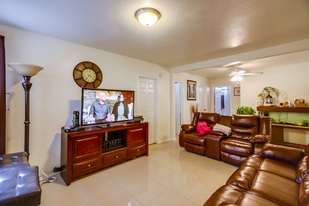 Virtual tour photo 32 of 56 for 2809 Clay Ave