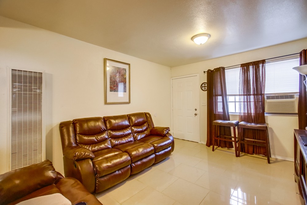 Virtual tour photo 34 of 56 for 2809 Clay Ave