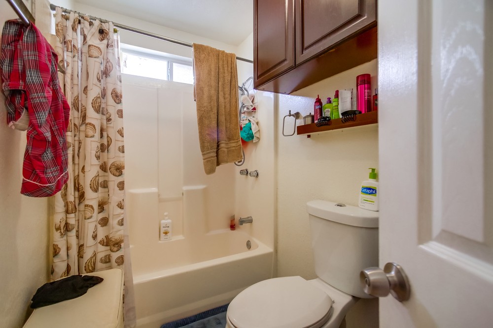 Virtual tour photo 36 of 56 for 2809 Clay Ave