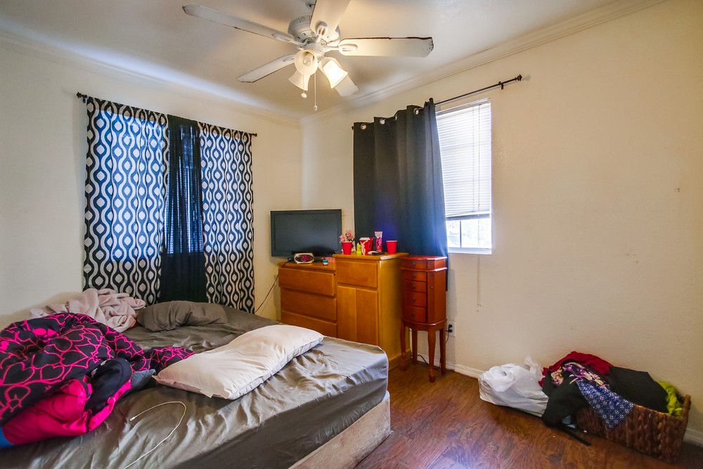 Virtual tour photo 42 of 56 for 2809 Clay Ave