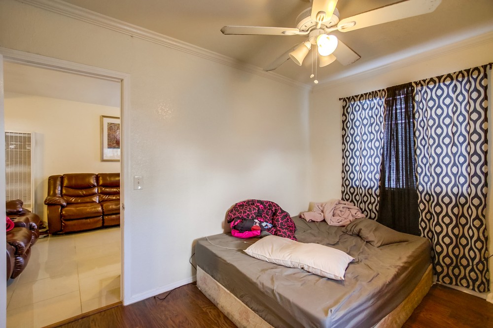Virtual tour photo 43 of 56 for 2809 Clay Ave