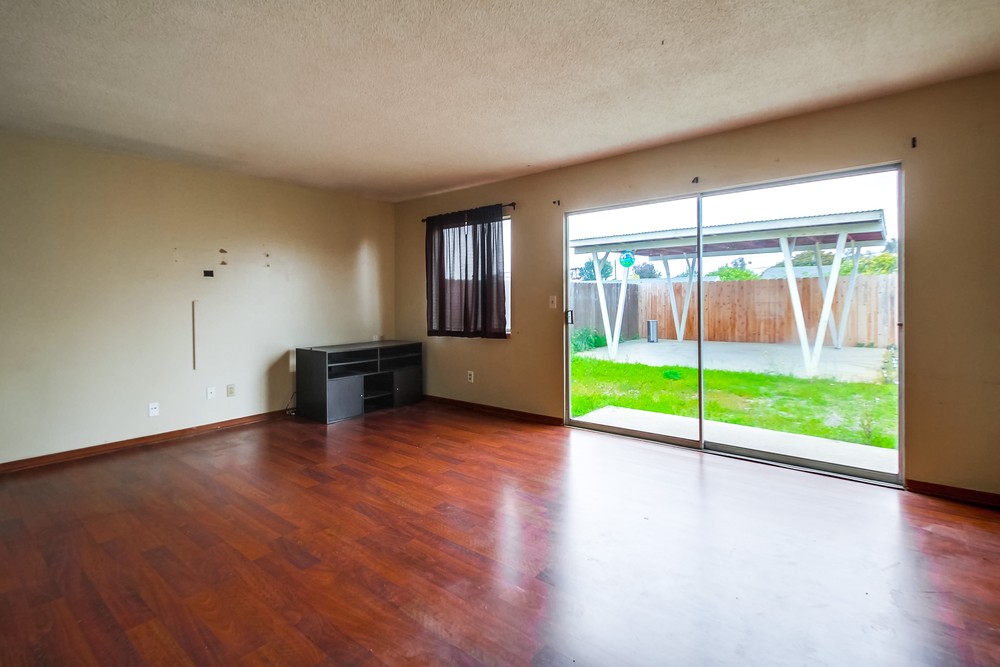 Virtual tour photo 8 of 34 for 2811 Whitney St