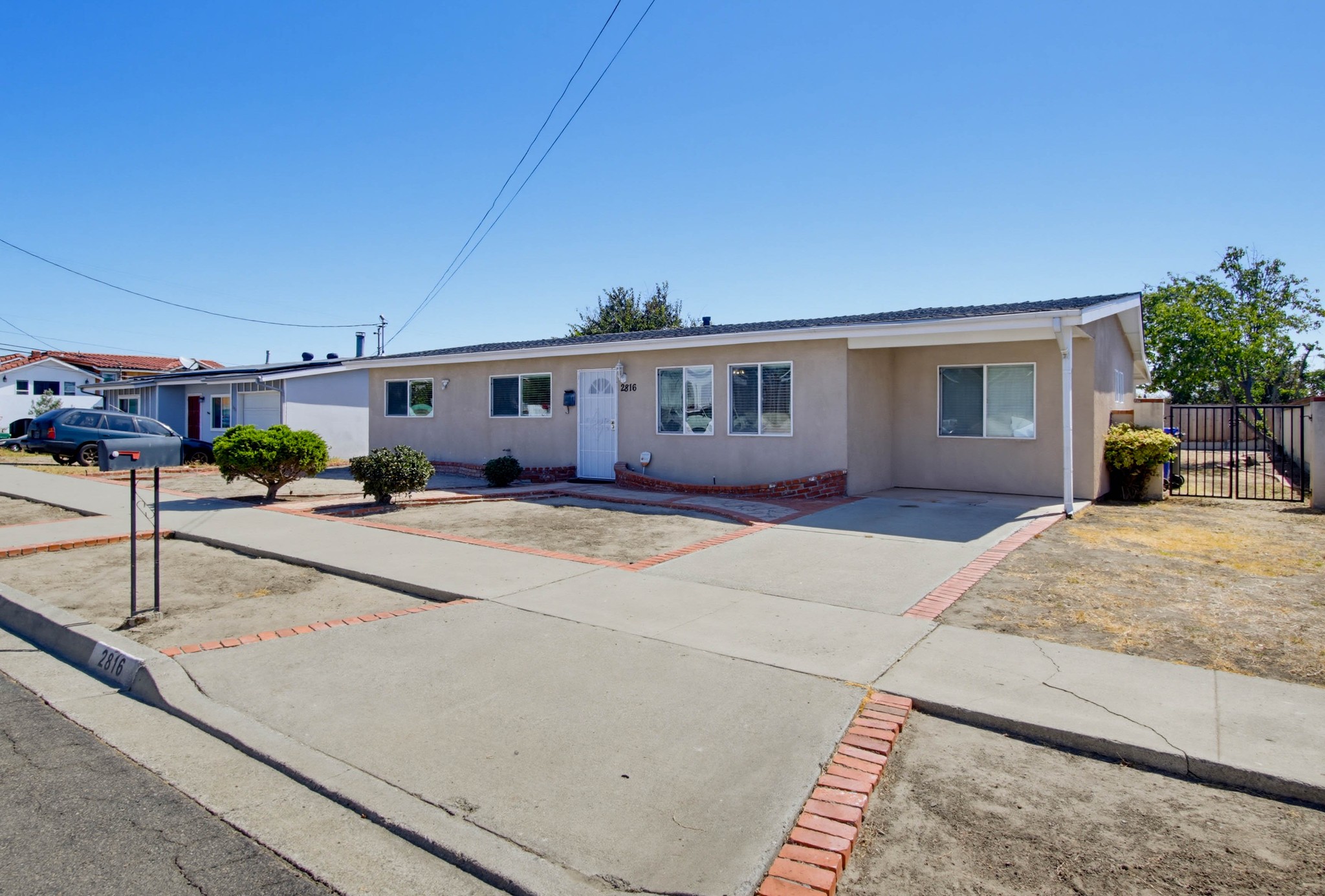Virtual tour photo 1 of 42 for 2816 Louise St