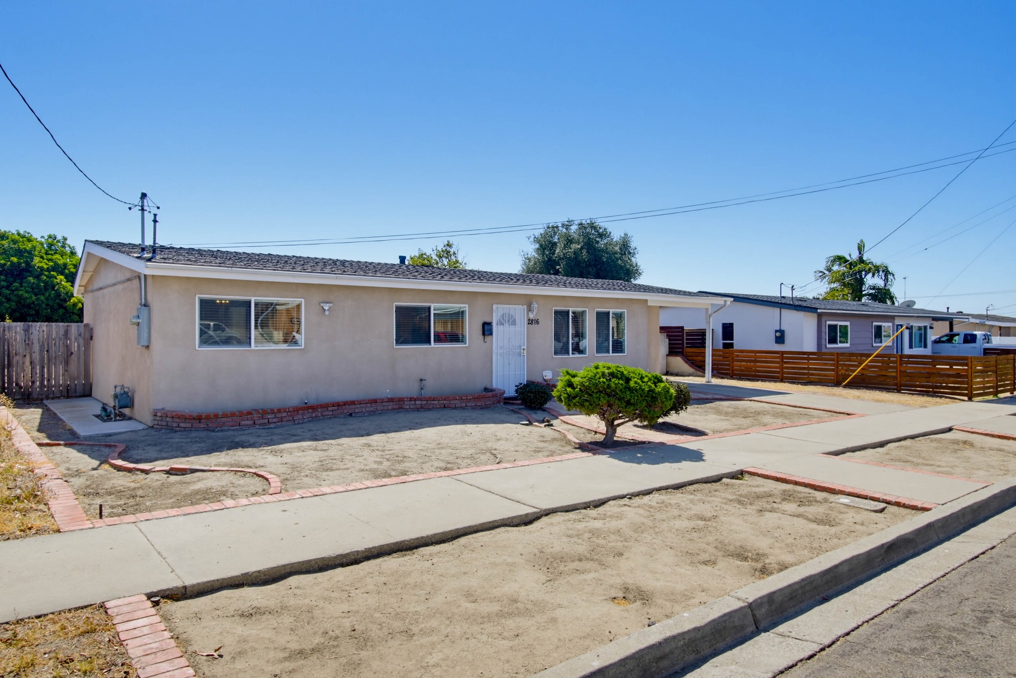 Virtual tour photo 4 of 42 for 2816 Louise St