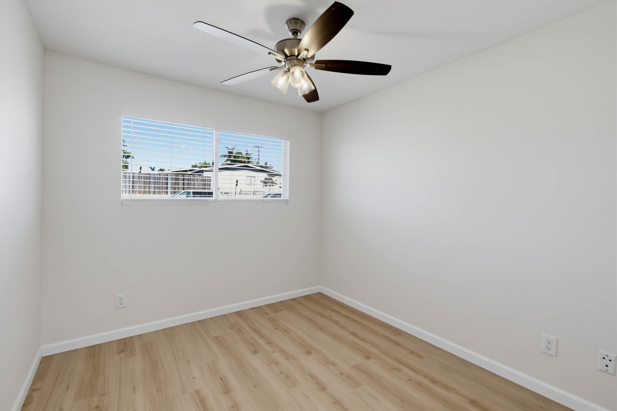 Virtual tour photo 27 of 42 for 2816 Louise St