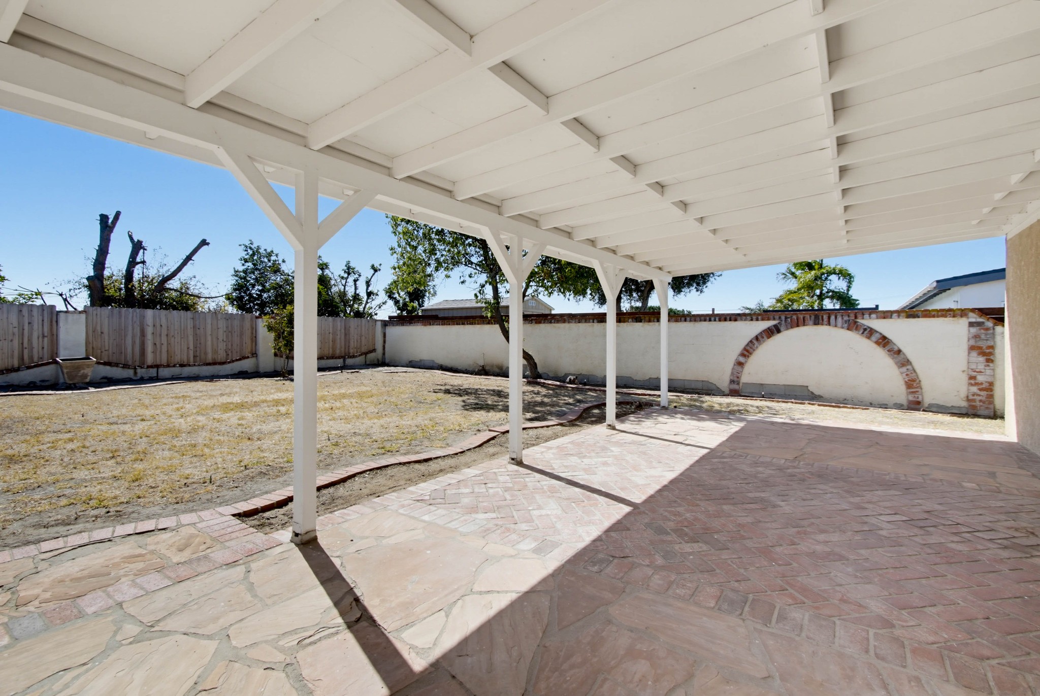 Virtual tour photo 34 of 42 for 2816 Louise St