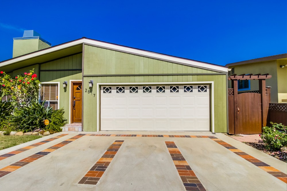 Virtual tour photo 5 of 54 for 2817 Dale St