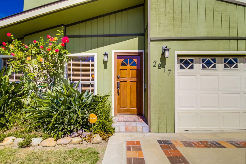 Virtual tour photo 7 of 54 for 2817 Dale St