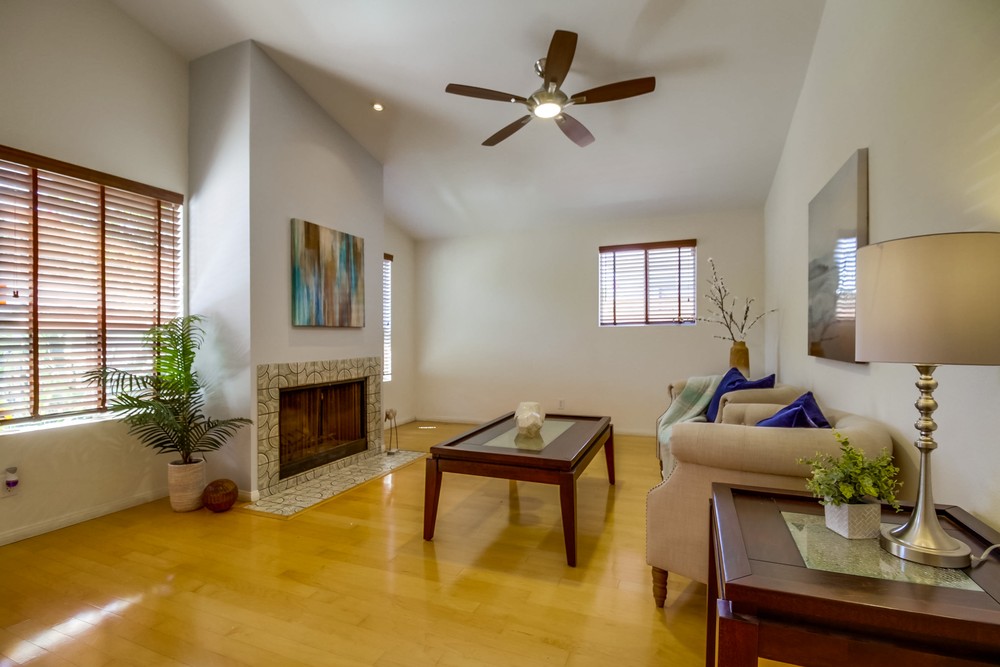Virtual tour photo 8 of 54 for 2817 Dale St