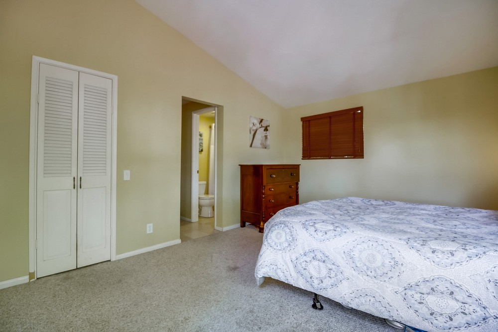 Virtual tour photo 28 of 54 for 2817 Dale St