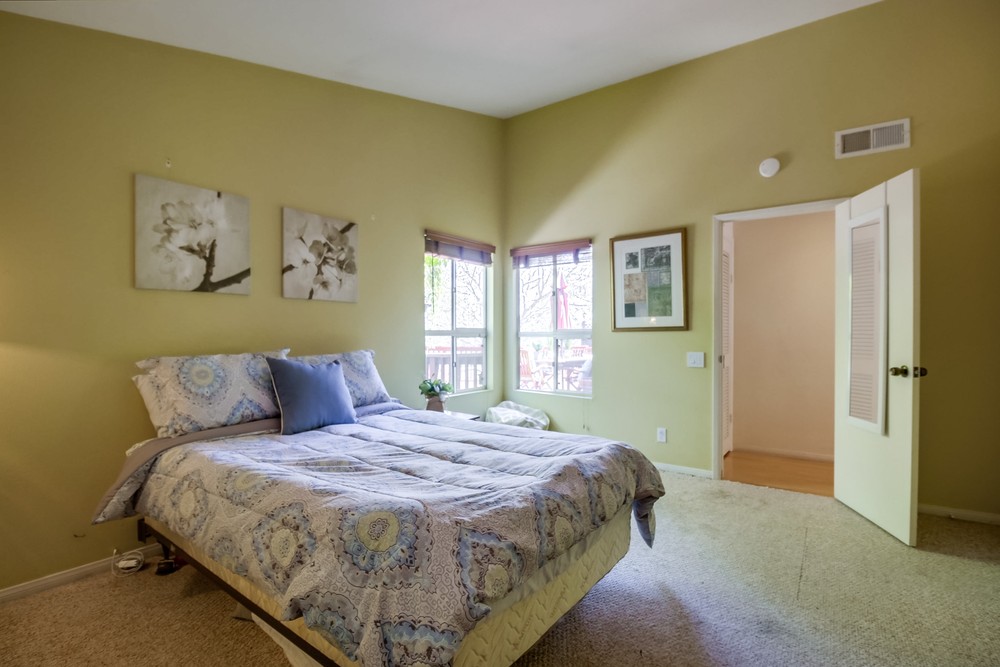 Virtual tour photo 29 of 54 for 2817 Dale St