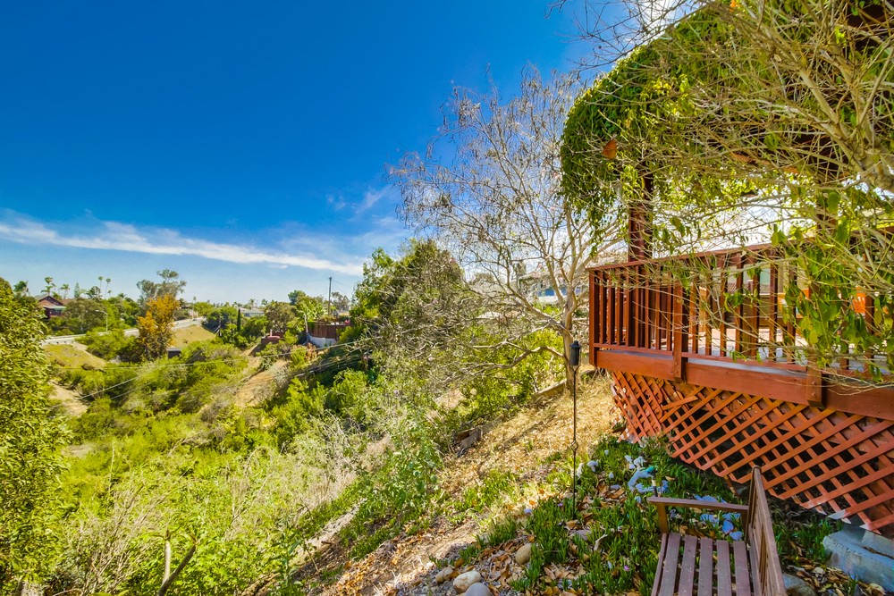 Virtual tour photo 55 of 54 for 2817 Dale St
