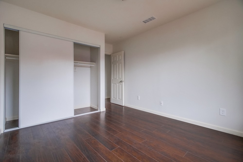 Virtual tour photo 25 of 40 for 2818 Columbine St