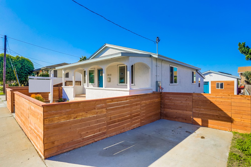 Virtual tour photo 4 of 43 for 2818 Comstock St