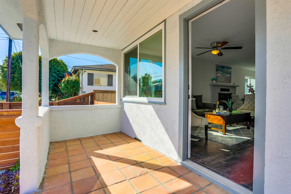 Virtual tour photo 7 of 43 for 2818 Comstock St