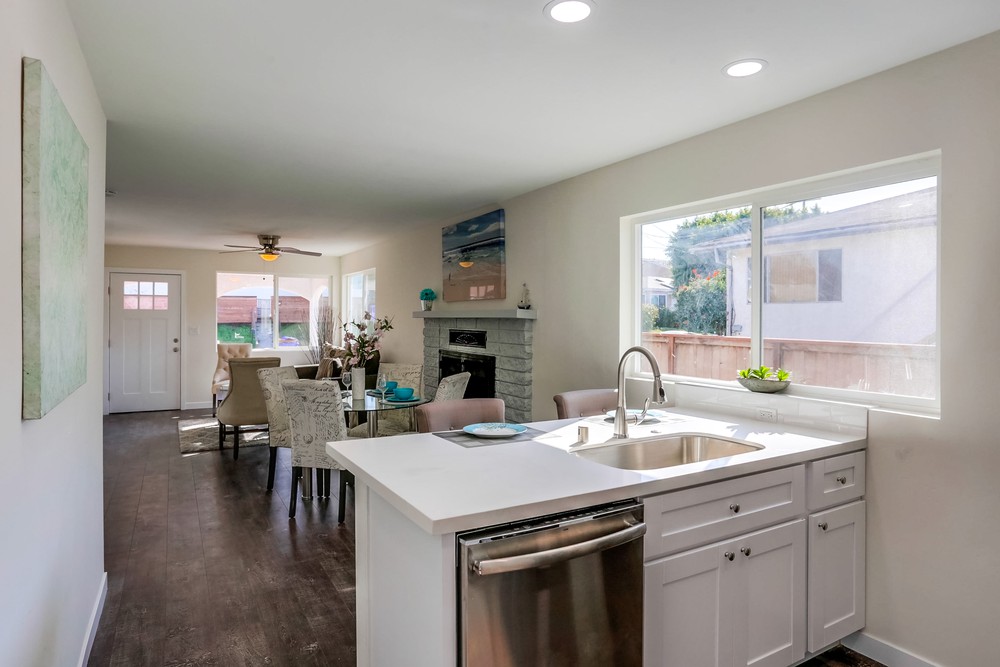 Virtual tour photo 20 of 43 for 2818 Comstock St