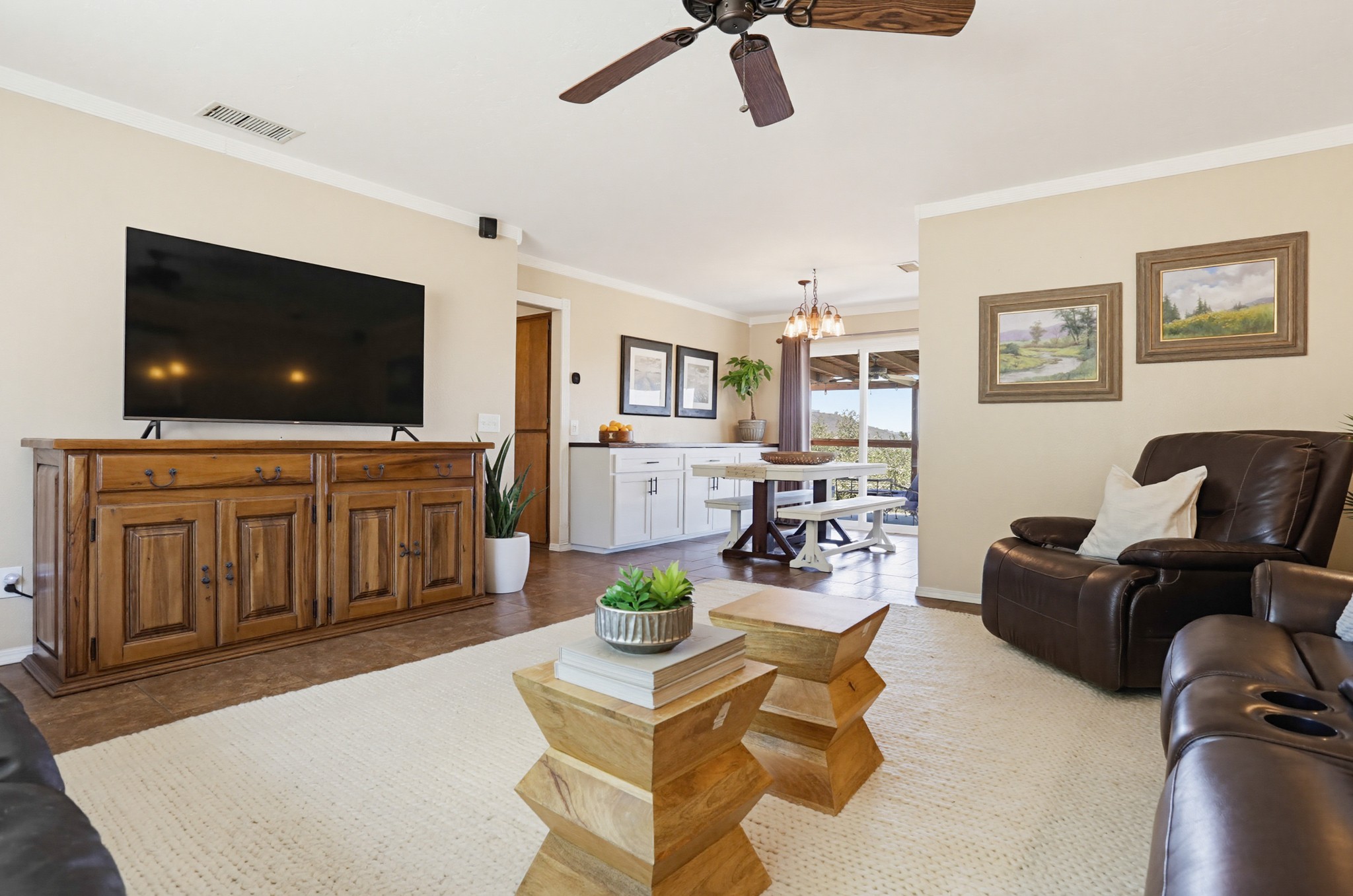Virtual tour photo 7 of 40 for 28185 Valley Center Rd