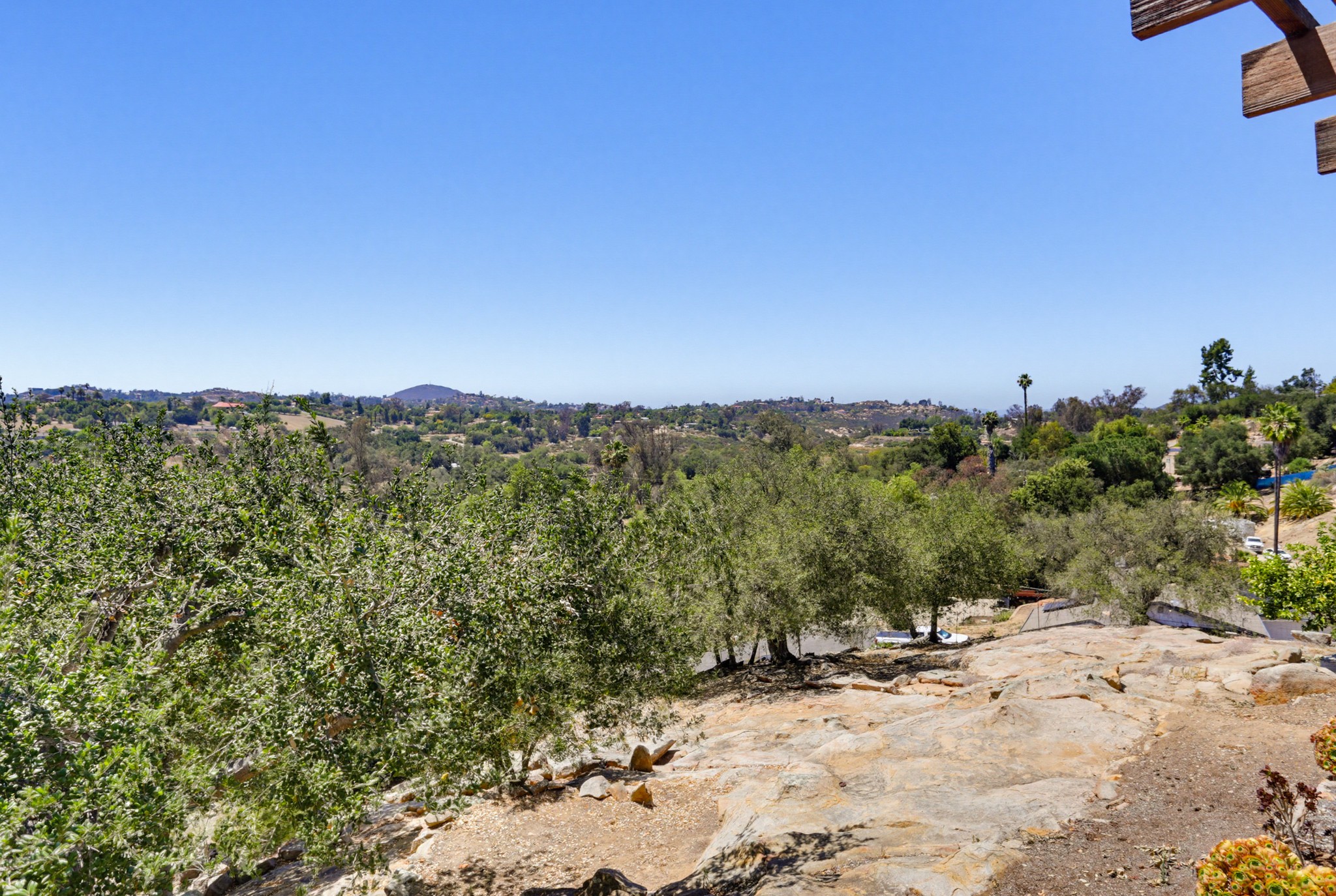 Virtual tour photo 33 of 40 for 28185 Valley Center Rd
