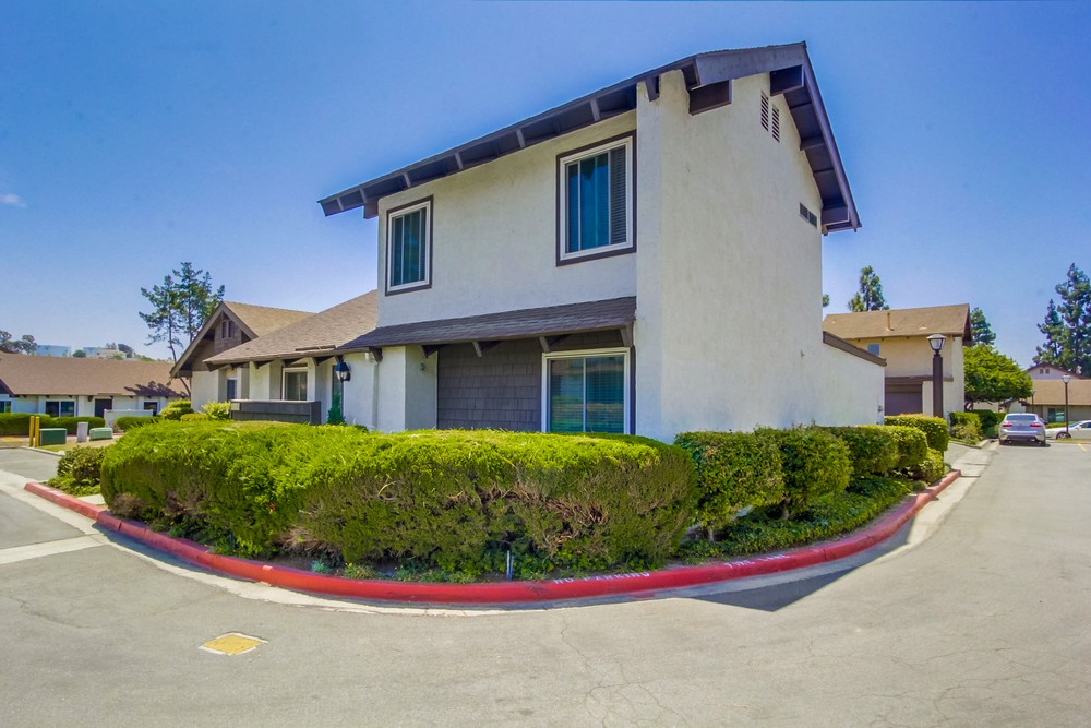 Virtual tour photo 4 of 34 for 2820 Alta View Dr Unit D
