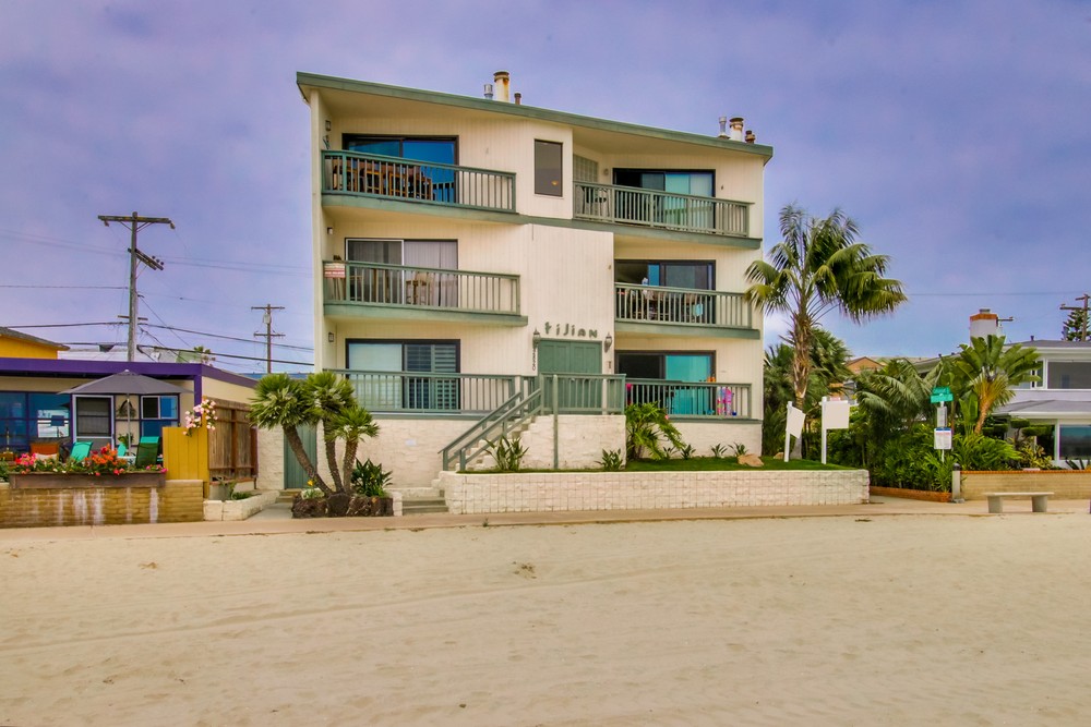 Virtual tour photo 1 of 47 for 2820 Bayside Walk #2