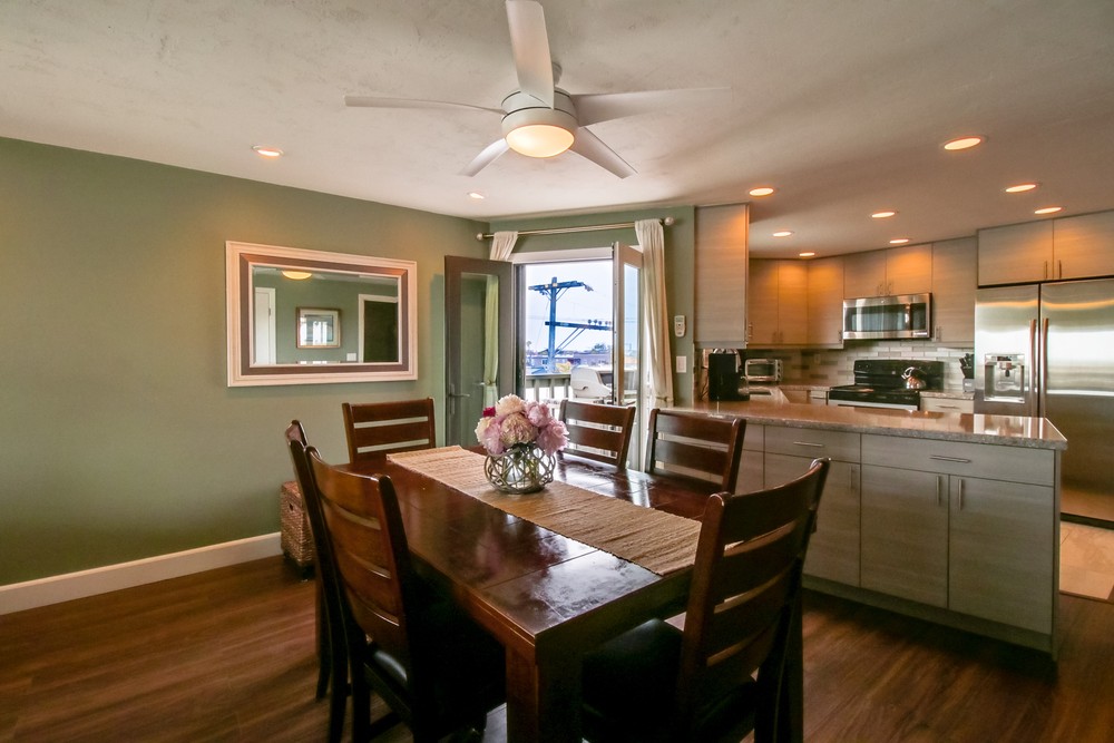 Virtual tour photo 11 of 47 for 2820 Bayside Walk #2