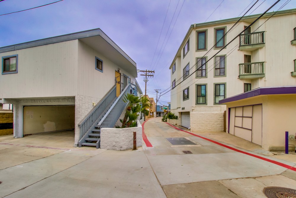Virtual tour photo 38 of 47 for 2820 Bayside Walk #2